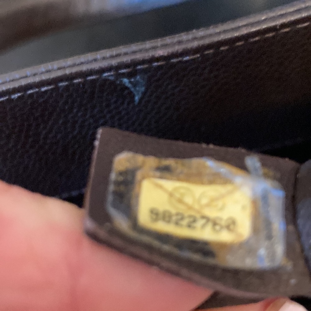Chanel caviar tote with Card and serial number - Picture 4 of 5